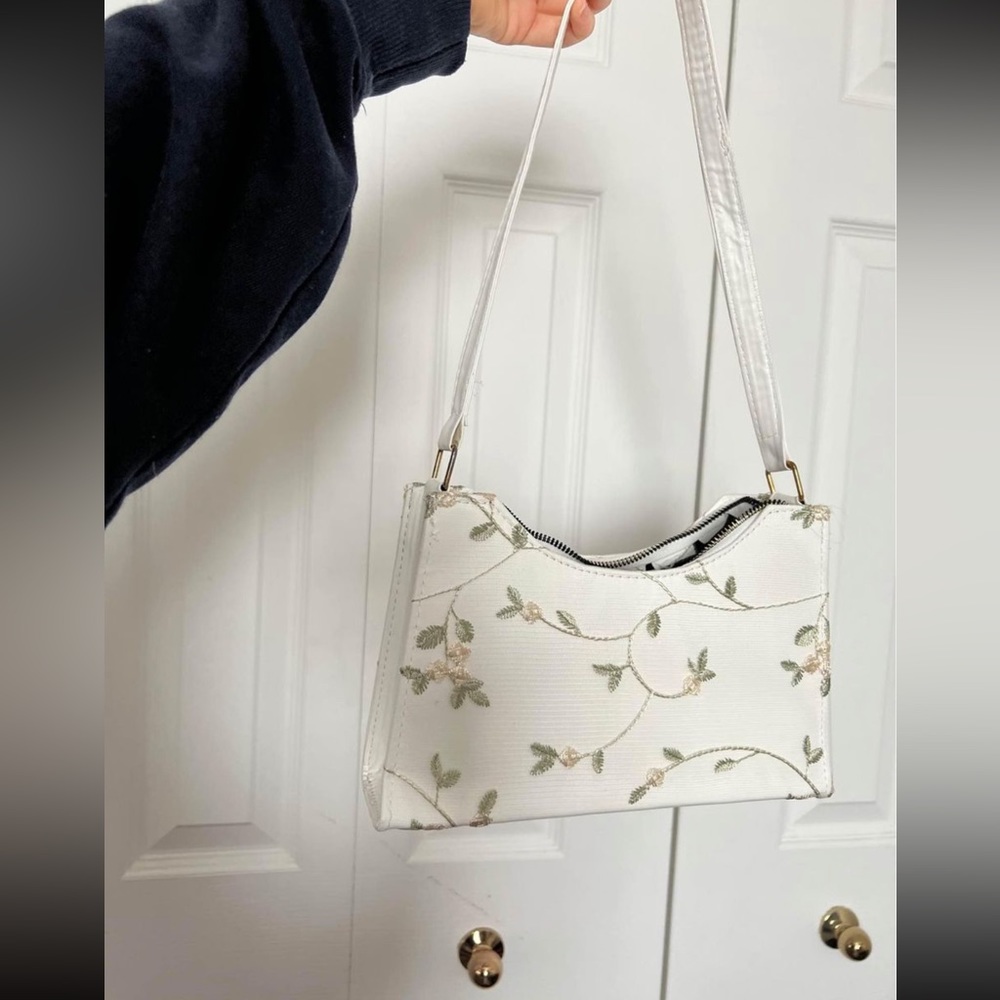 Floral Handbag - Picture 1 of 1